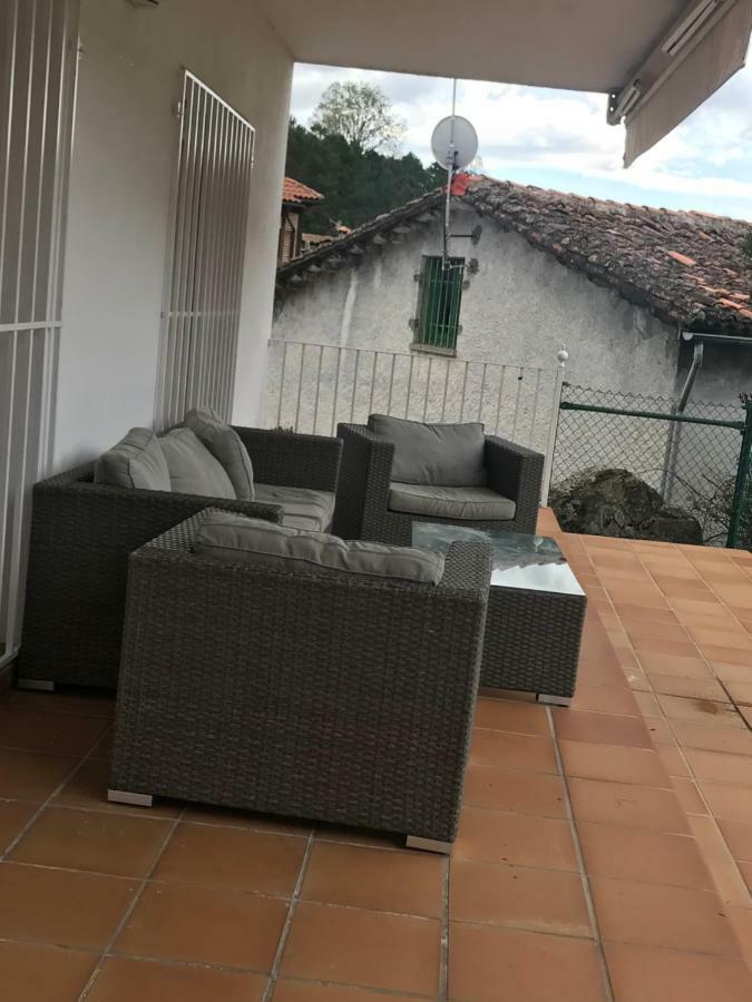El Llano - El Hornillo, Tu Pueblo En La Sierra De Gredos. Villa Exterior photo
